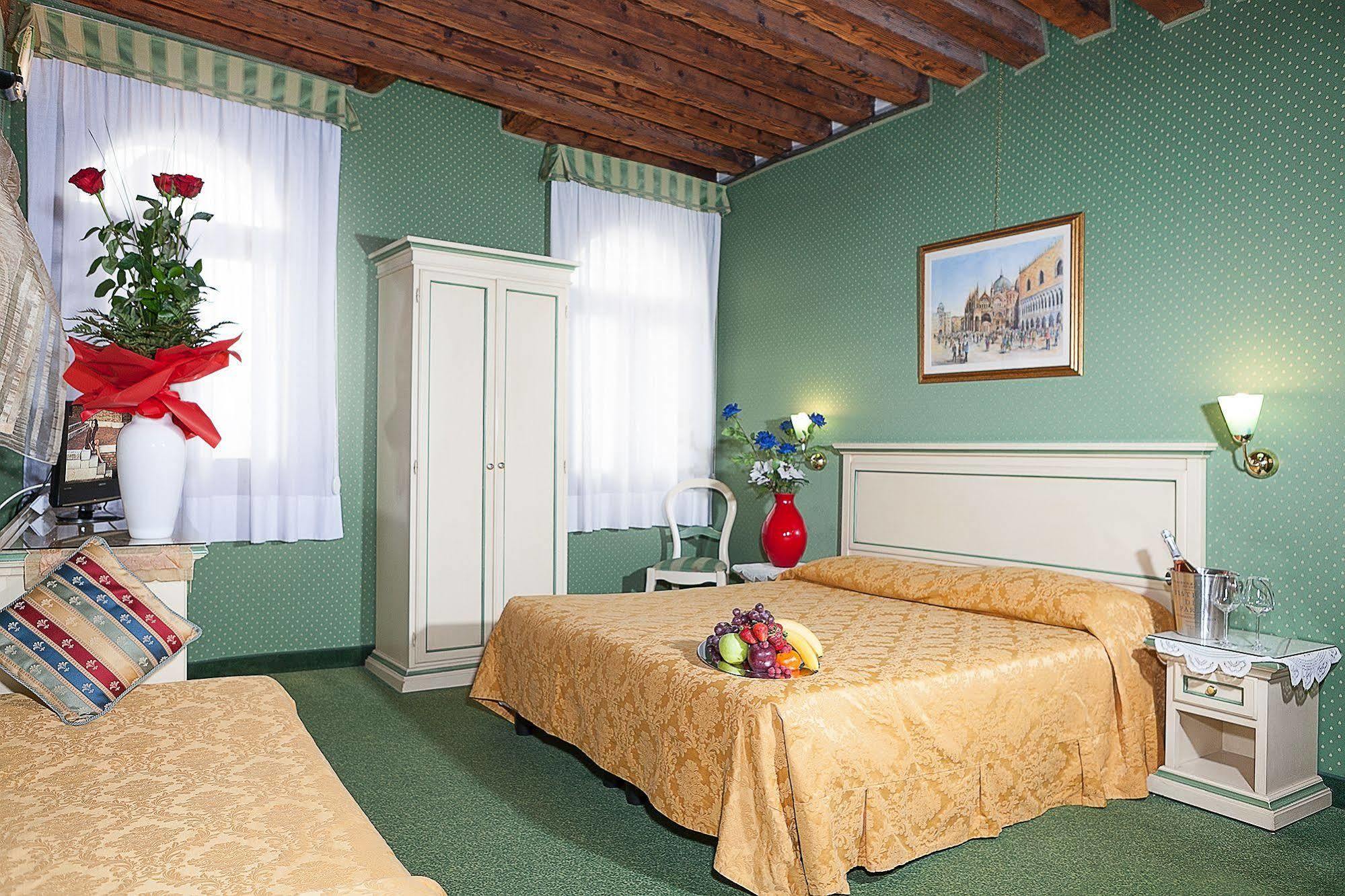 Nuova Residenza Laguna Venedig Exterior foto